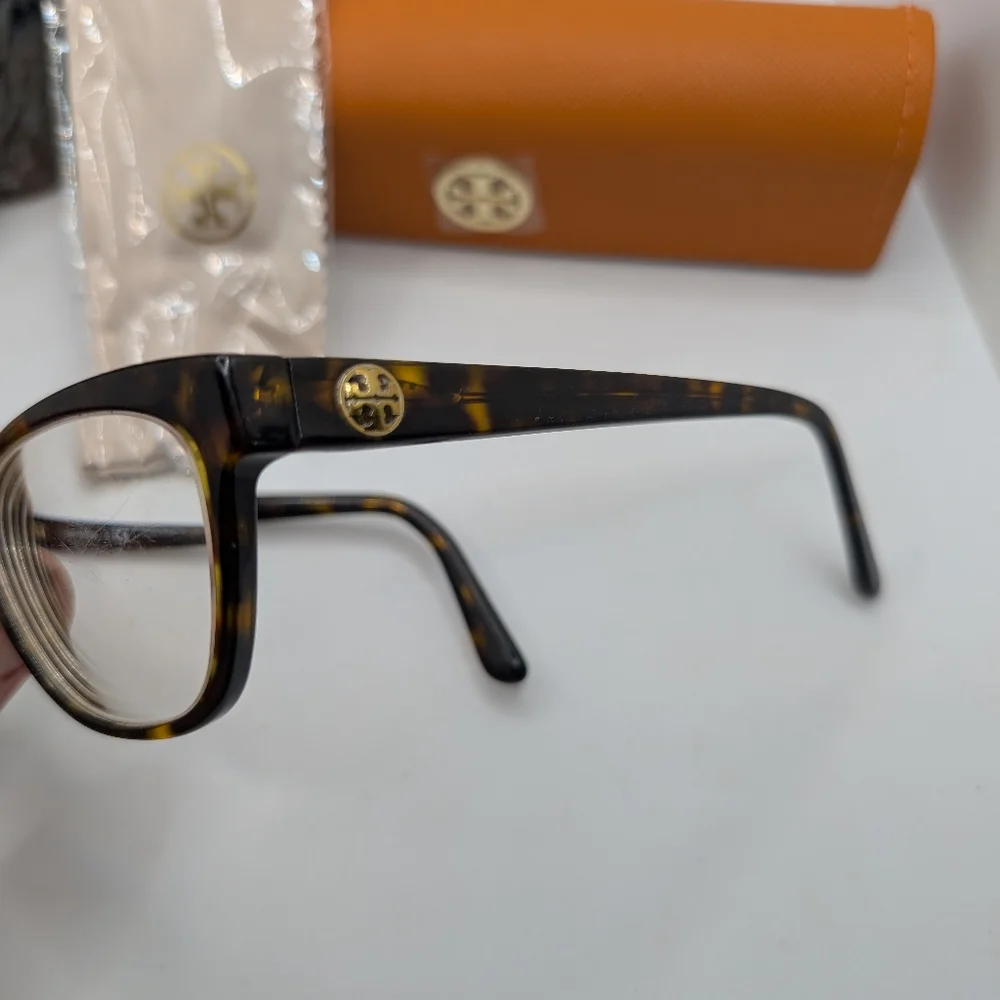 Tory Burch Tortoiseshell and Black Optical Glasses